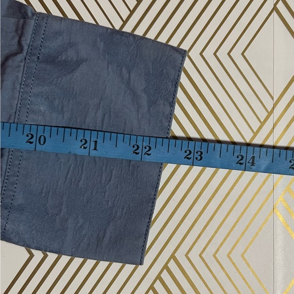 Vintage Tommy Bahama Blue Floral Silk Blend Button Down Shirt - Picture 5 of 7